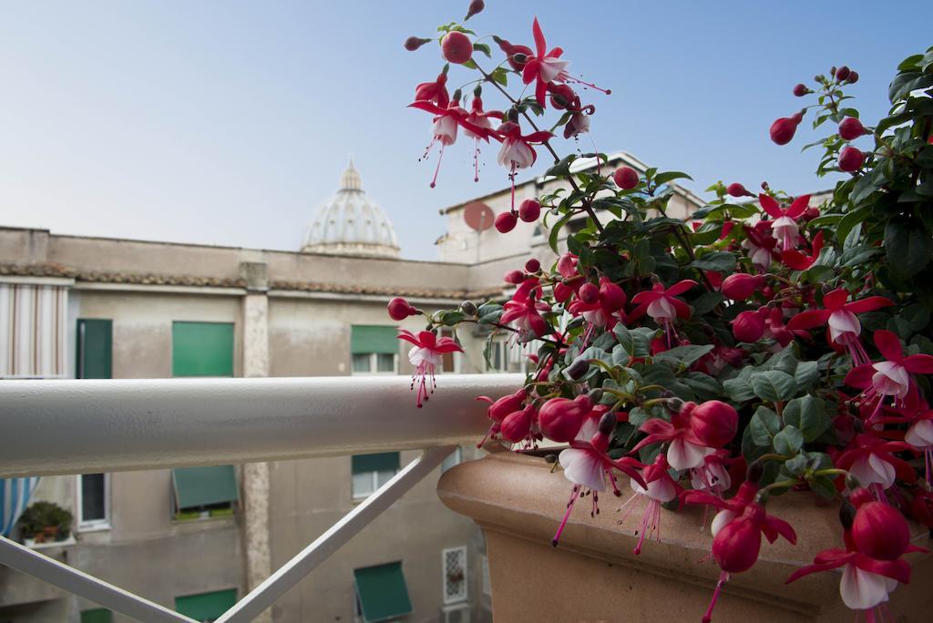 روما Di Fronte Alla Cupola الغرفة الصورة